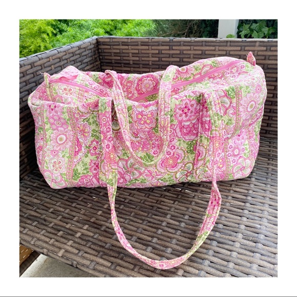 Vera Bradley Handbags - VERA BRADLEY XL Pink Floral Duffel Bag